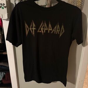 Def Leppard Black Graphic T-Shirt